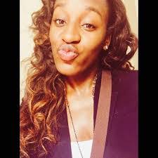 Deanna Massey's Instagram, Twitter & Facebook