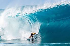 São paulo campeão mundial de surfe em 2019, o potiguar italo ferreira, 27, não esconde do que mais sente falta daquele cada vez mais distante mundo anterior à. Italo Ferreira Desbanca Medina E E Campeao Mundial De Surfe