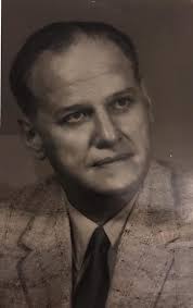 A 1910 photo of Stephen Thompson's house at 101 Plane St. Thompson was a  supervisor for the Morris Canal. He was also a preacher in the Methodist  Episcopal church and served on