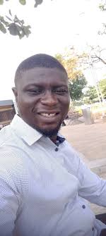 To married people….. how do you manage your finances? Do yall go half