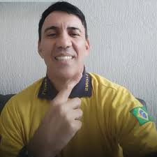 V&C Garanhuns: POSSE DO ESCRITOR E JORNALISTA AURIMAR FERREIRA COMO  PRESIDENTE DO LIONS CLUBE GARANHUNS CIDADE DAS FLORES OCORRE NESTE SÁBADO,  18 DE JUNHO