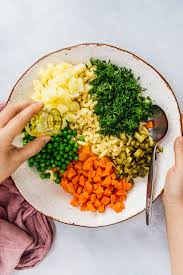Classic Macaroni Salad Recipe With Yogurt And Mayo Give Recipe Yemek Tarifi Makarna Salatasi Macaroni Makarna