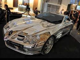 La Demesure De Dubai En 15 Photos Gold Mercedes Mercedes Slr Mclaren