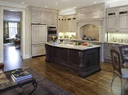 We've pulled together lots of stain color inspiration and instructions for achieve a beautiful stain finish whether for your kitchen cabinets or other cabinetry in your home. Kitchen With Pickled Oak Cabinets Photographic Print Allposters Com
