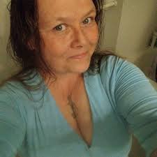 How long to keep cooked hamburger in red sauce in the fridge?