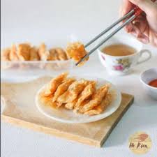 Angkat lumpia yang telah matang dan sajikan bersama saus petis juga cabai mentah. Jual Kembang Tahu Online Terbaru Agustus 2021 Blibli