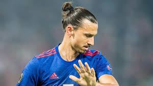 Ibrahimović is widely regarded as one of the best strikers of all. Man Bun Mannerfrisur Voll Im Trend