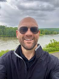 The shortest my beard has been in 9+ years! Less maintenance! I love it! 😎  (It was exciting to see what I looked like underneath with the weight loss  and muscle gain