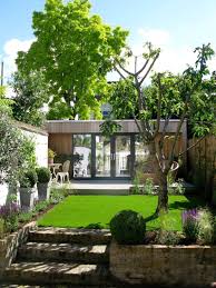 Call us on 020 3858 5513. Garden Design West London