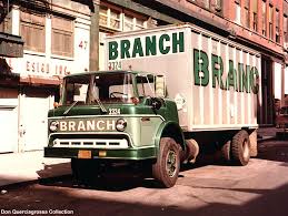 Bj And The Bear Truck Specs Ford C 8000 In 2020 Vintage Trucks Ford Tractors Ford Trucks