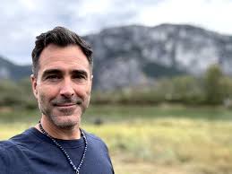 Wild Art Therapy Collective, Bedford, NS, B4A