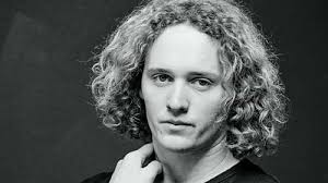 A Chat with Wilson Moore: Sharing Acting Stories and What He Learnt at  Screenwise