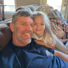 Encouraging club members to participate in voting