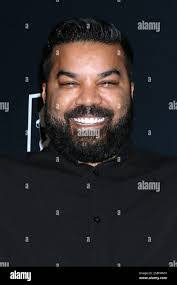 Adrian Townsend's Instagram, Twitter & Facebook