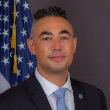 Richard Disbrow's Instagram, Twitter & Facebook