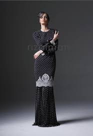 Amazing collection of malaysia's talented fashion designer, rizalman ibrahim is finally here! Rizalman Ibrahim S Collection Is Coming To Zalora Malaysia Youlizahan
