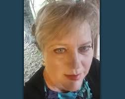 Kim Brummett's Instagram, Twitter & Facebook