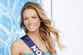 Au terme d'une soirée de quatre heures, la jeune femme de 23 ans et mesurant 1m75, étudiante en deuxième. Miss France 2021 Miss Normandie Amandine Petit Couronnee