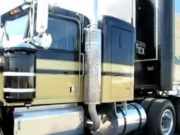 Snowman smokey and the bandit semi. Snowman S Truck And Trailer Youtube