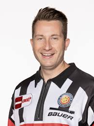 1000. Spiel als Schiedsrichter