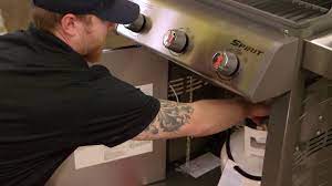 They spin, lay eggs and generally love to move into small spaces. Why Is My Bbq Gas Grill Not Lighting Up Youtube