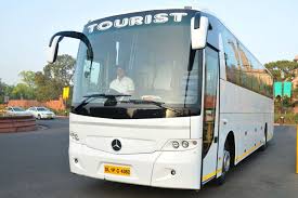Mercedes Luxury Bus In 2020 Luxury Bus Car Rental Company Rental Company