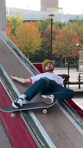 Laziest Boardslide Ever Done #skateboarding #skating #skate #skateboard  #skater #fyp #fypシ #foryoupage #boardslide #japan #kobe