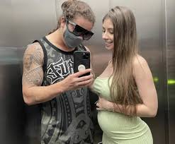 A noiva do influenciador estava com apenas 22 semanas de gestação. Filho De Whindersson Nunes Nasce Prematuro Que Seja Forte Como A Mae E Insistente Como O Pai Emais Estadao