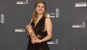 7 mars 2016 modifier chambre 12 est le premier album de la chanteuse louane , sorti le 2 mars 2015. Louane I Think It Would Be Cool To Sing At Eurovision For France