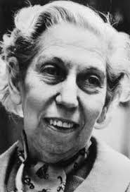 Julian Hale's Instagram, Twitter & Facebook