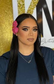 Maria Coss's Instagram, Twitter & Facebook