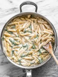 Add the cream cheese and then whisk in the heavy cream and garlic powder. Lighter Spinach Alfredo Pasta Step By Step Photos Budget Bytes