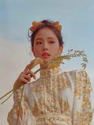 Lini (li/sa and jen/ni/e) lijen (li/sa and jen/nie) linnie (li/sa and je/nnie) jenisa (jen/nie and l/isa) lisjen (lis/a and jen/nie) jensa (jen/nie and li/sa) they both speak fluent korean and a bit of japanese. Blackpink Jisoo 2020 Welcoming Collection Blackpink Jisoo Blackpink Welcoming Collection Blackpink Welcoming Collection 2020