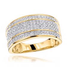 Beautiful and elegant diamond rings✓over women's fingers' beauty certainly enhances when they wear a ring, and diamond rings top the chart in that category. Unique Wedding Bands 10k Gold 5 Row Diamond Ring For Men