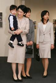 山本太郎氏 天皇陛下に直訴 園遊会で手紙を手渡し Japanese Princess Japanese Girl Royal Family