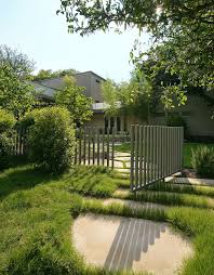 Acrestudio Softening Details Www Pinterest Com Acrestudio Moderner Zaun Landschaftsbau Mit Steinen Zaun Dekorationen