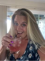 Joann Mapp's Instagram, Twitter & Facebook