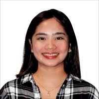 Kim Dizon's Instagram, Twitter & Facebook