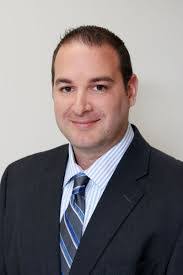 Jerry Yanke's Instagram, Twitter & Facebook