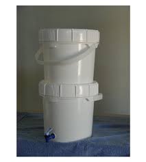 The greywater is then passed through a much finer filter to remove as many of the small particles as possible. Diy 5 Gallon Bucket Water Filter System