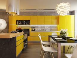 La cuisine bénéficie d'un ilot central. Idees Deco De Cuisine Jaune Moutarde Photos Hackrea