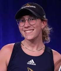 Ainsley Foster's Instagram, Twitter & Facebook