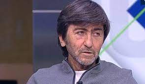 Rıdvan dilmen, spora atletizmle başladı, daha sonra futbola yöneldi. Ridvan Dilmen Bunlar Feto Sevdalisi Vatan Hainidir
