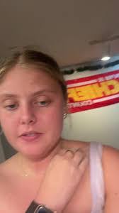 Olivia Griggs's Instagram, Twitter & Facebook