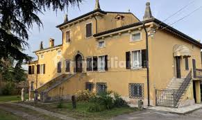 Case in vendita a San Giorgio In Salici - Sona - Immobiliare.it