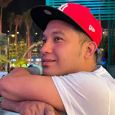 Care for a night swim?🏊🌌🌙🌠😍 Plan your trip to Vitalis Villas, Ilocos  Sur. #VitalisVillas #AHMGI #GraciousHost