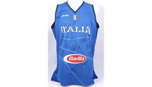 Da domenica finalmente tornerò sul parquet con italbasket, ogni volta grandi emozioni, ora vi racconto com'è iniziato tutto. Italbasket Official Vest 2019 Signed By The Team Charitystars
