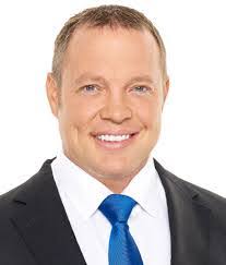 Aaron Tunney's Instagram, Twitter & Facebook