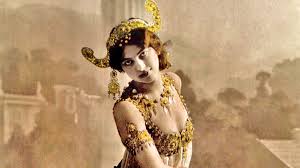Margaretha geertruida macleod (née zelle; This Day In History 10 15 1917 Mata Hari Executed