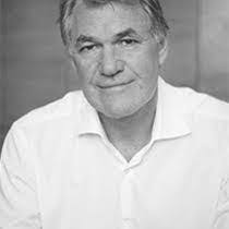 Hendrik Uys's Instagram, Twitter & Facebook